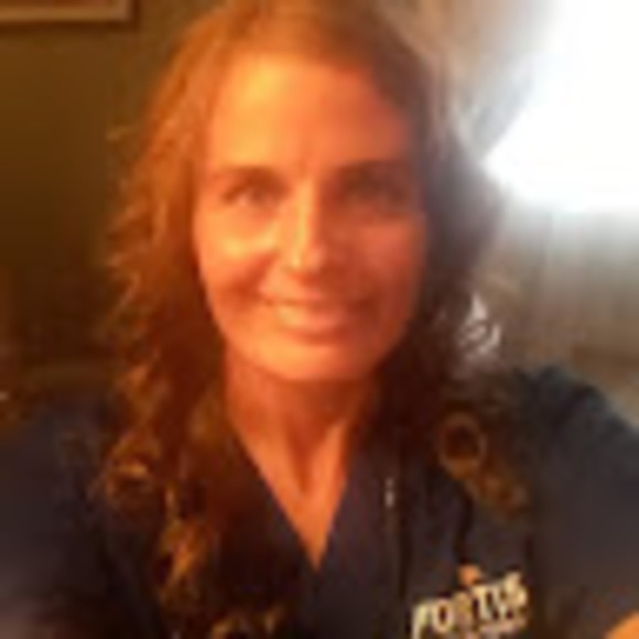 Meet your Posher, Amber - Picture 1 of 1